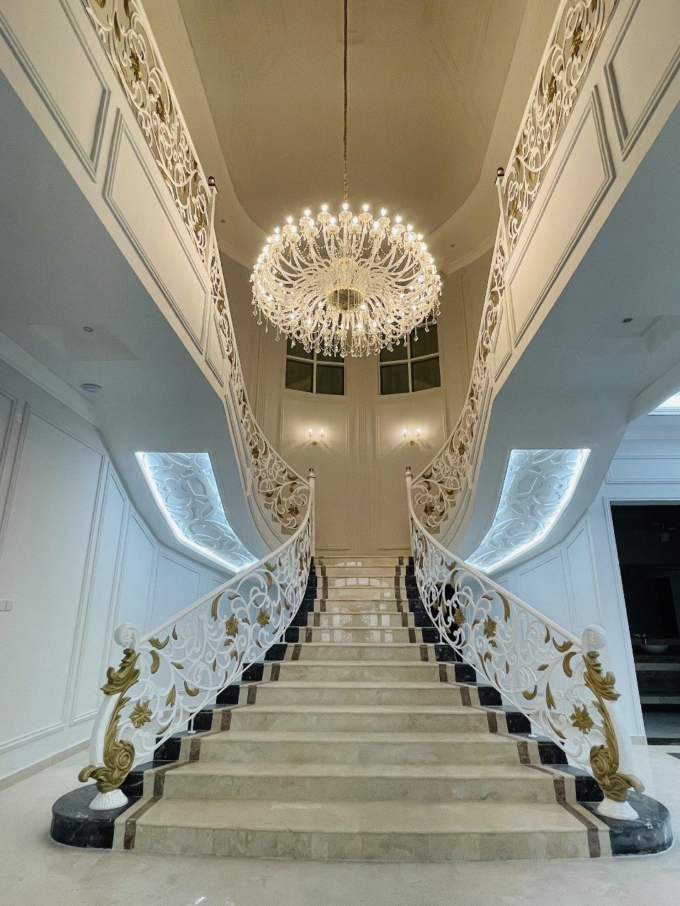 aluminium fabrication in uae