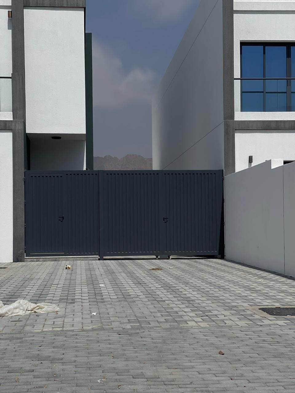 21fb303c-ba4e-4ae7-8949-d8ac56a93eb8