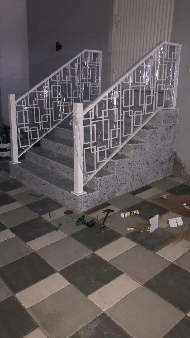 5c81e7eb-dcce-419e-9b53-9f851af70570