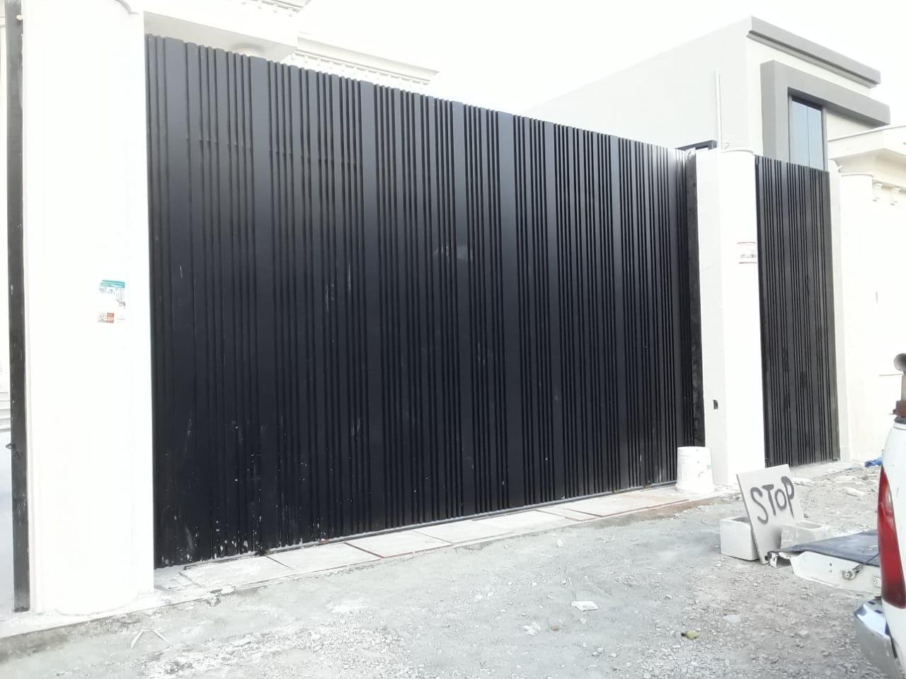 f27f27eb-b6d6-45bd-b564-c0913aace18a