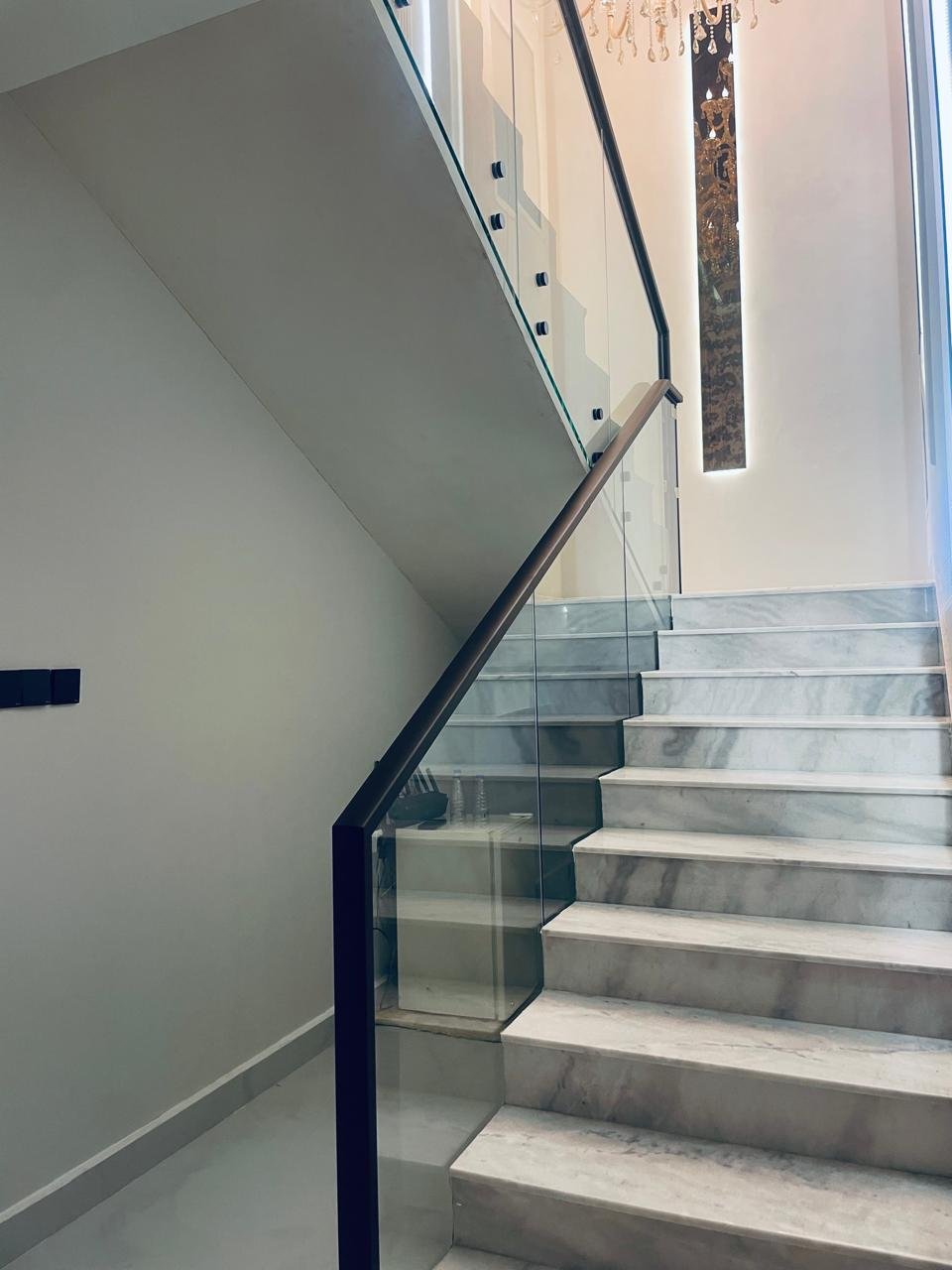 d6213532-c1f6-4233-8e23-7a4f742d2a19